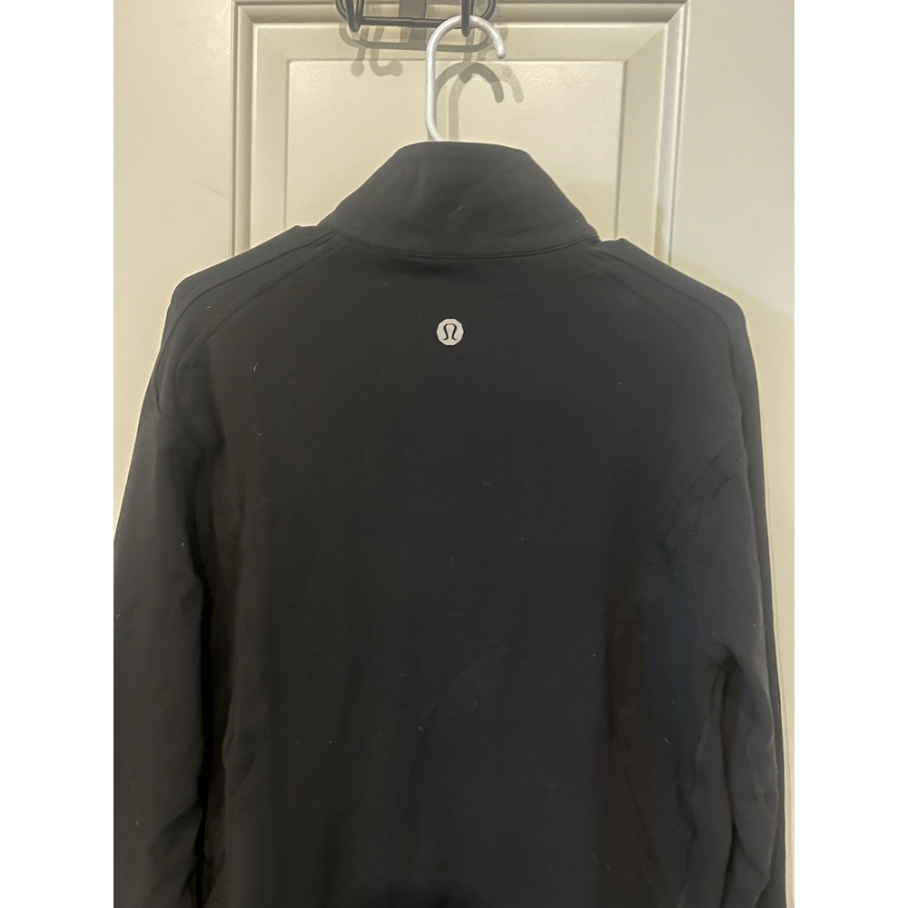 Lululemon Men's Black Long Sleeve Jacket Size Large Vtg Full Zip Athletic coat